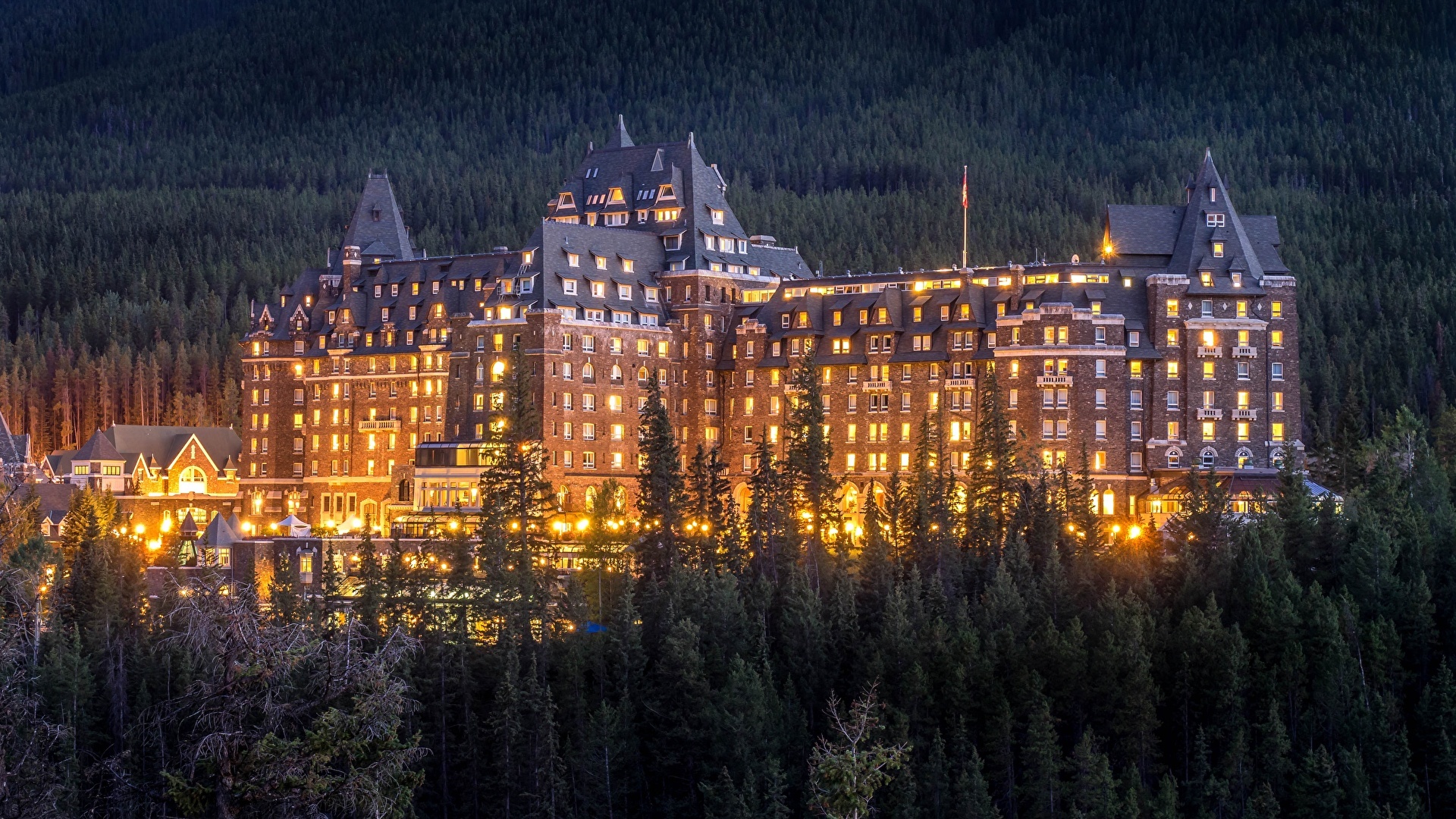 Evening Houses Canada Fairmont Banff Springs Hotel 575655 1920x1080